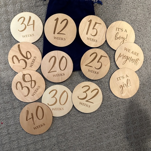 Wooden Milestone Discs - Picture 2 of 2